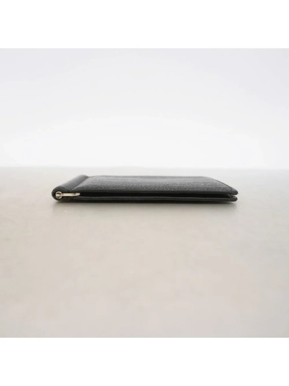 Louis Vuitton Billfold Taiga Portefeuille Pince Noir Wallet
